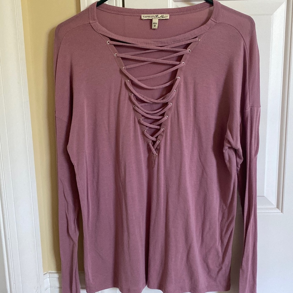 Express lace up mauve cotton top